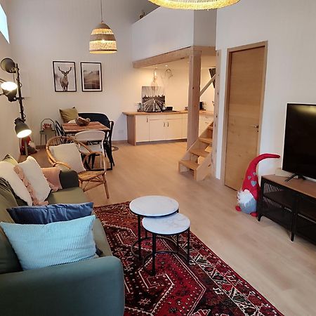 Le Chaleureux Loft 1 Minute Du Tram Apartment Lingolsheim Exterior photo